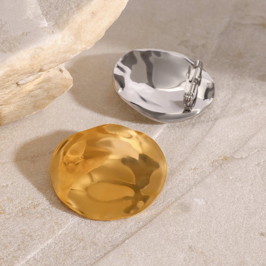 1 Paar Simple Series Einfache, einfarbige Edelstahl-Broschen mit 18 Karat Goldbeschichtung für Damen Bild3