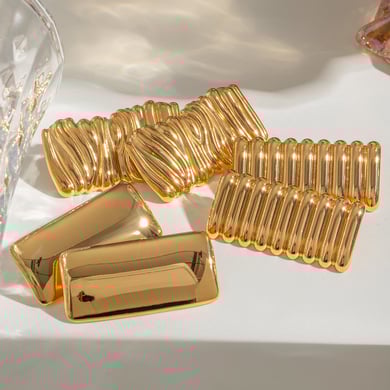 1 Pair Simple Style Wave Shape Titanium Steel 18K Gold Plated Women's Stud Earrings h5 Picture4
