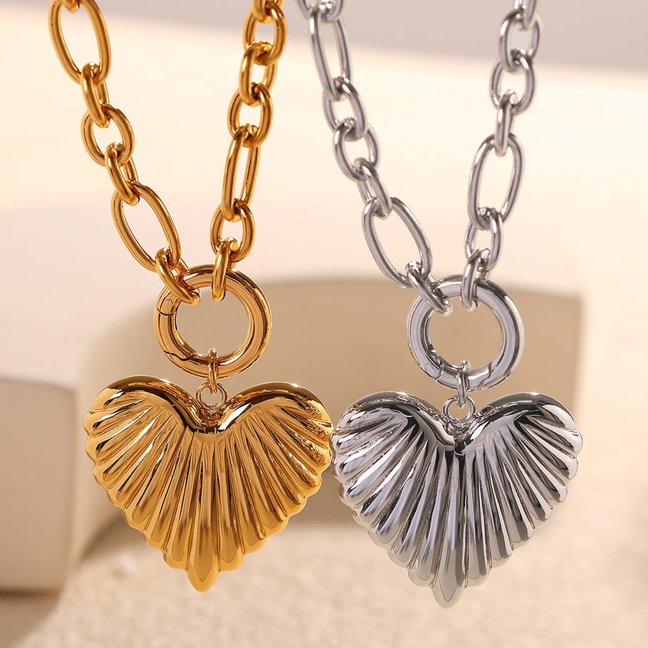 1 Piece Romantic Series Sweet Heart Titanium Steel   Gold Color  Women's Pendant Necklaces Picture4
