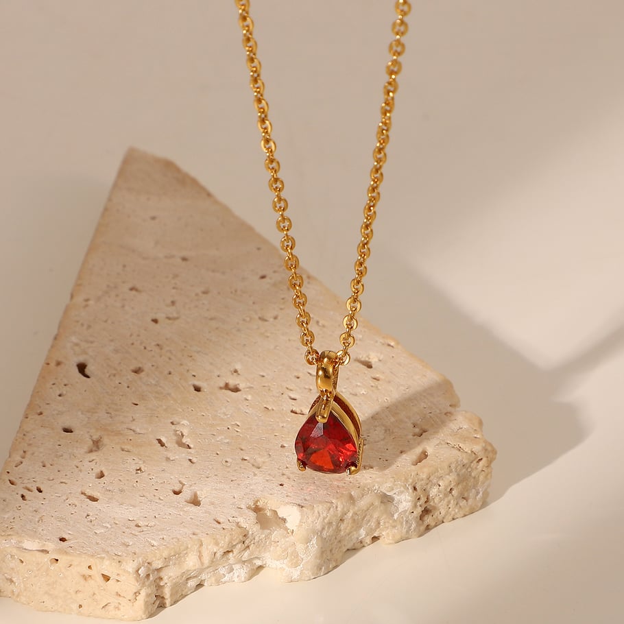 Collier pendentif géométrique en acier inoxydable plaqué or 18 carats avec incrustation de zircons pour femme, style simple, 12 mois Image3