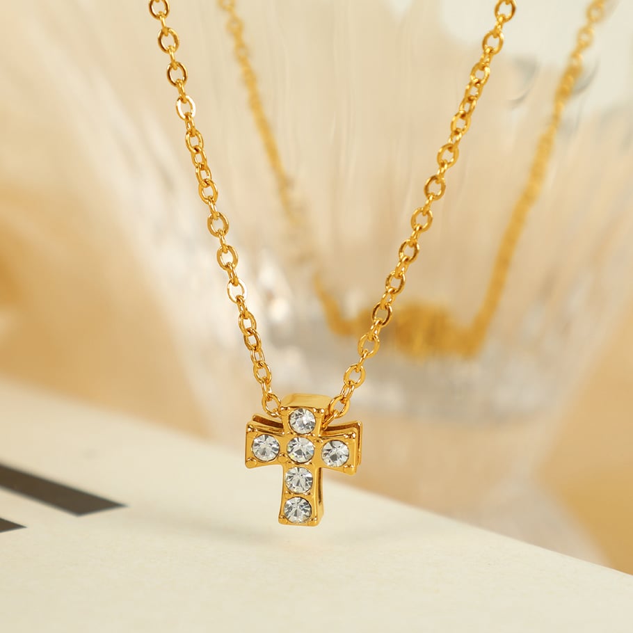 1 Piece Simple Series Simple Geometric Stainless Steel 18K Gold Plated Rhinestone Women Pendant Necklaces Picture4