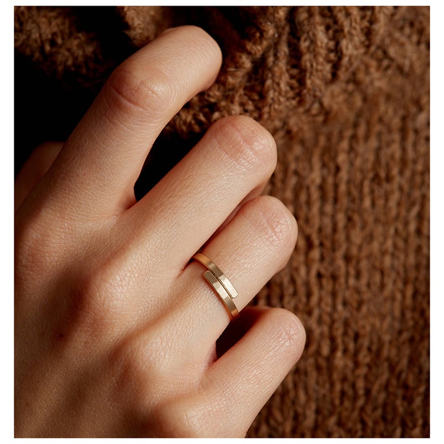 Simple Series Everyday Gold - colored Stainless Steel Couple Rings Picture8