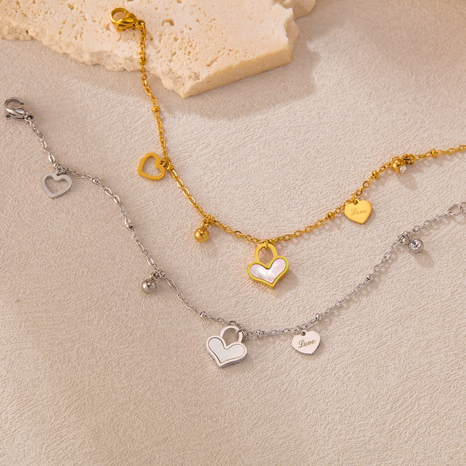 1 Piece Simple Series Daily Heart Shape All-match Stainless Steel Gold Color Women's Charm Bracelets Picture4