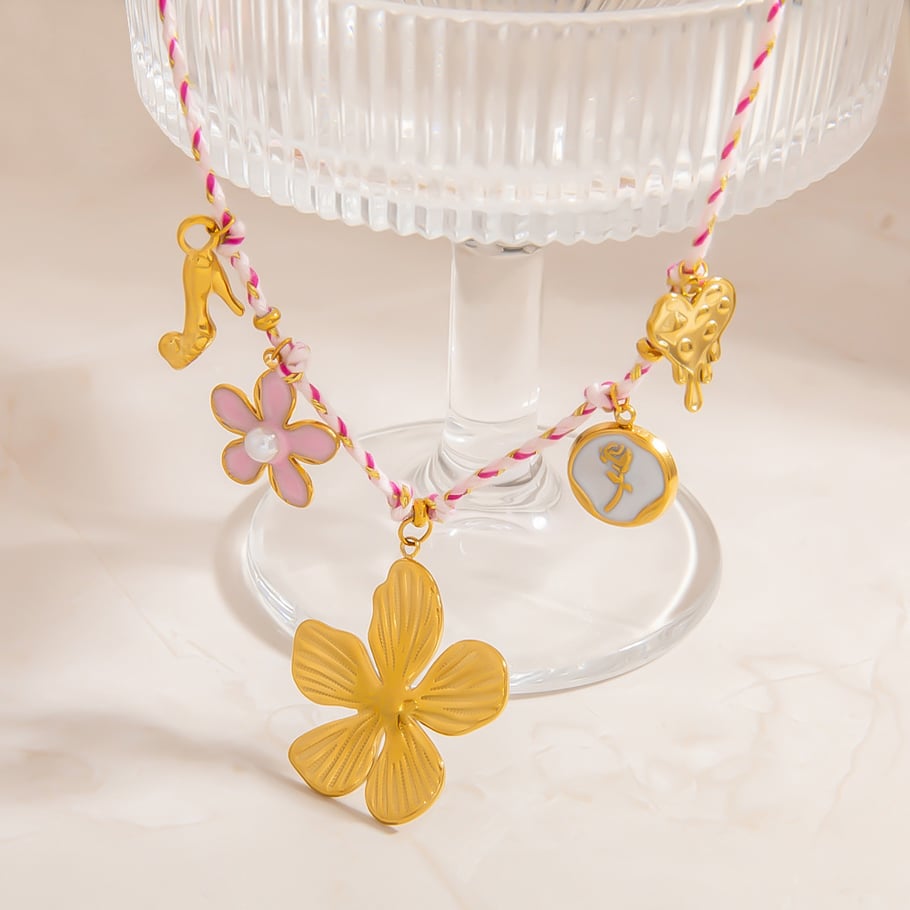 Sweet Flower Stainless Steel Gold Color Pendant Necklaces Picture3