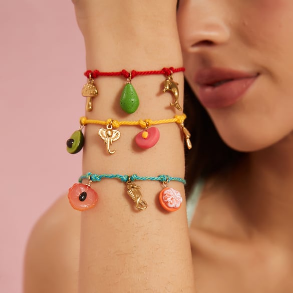 Kontrastfarbene Früchte Baumwollseil Edelstahl Damen Charm Armbänder