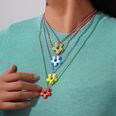1 Piece Glamorous Series Sweet Ripple Textured Flower Glass Women's Pendant Necklaces h5 Picture4