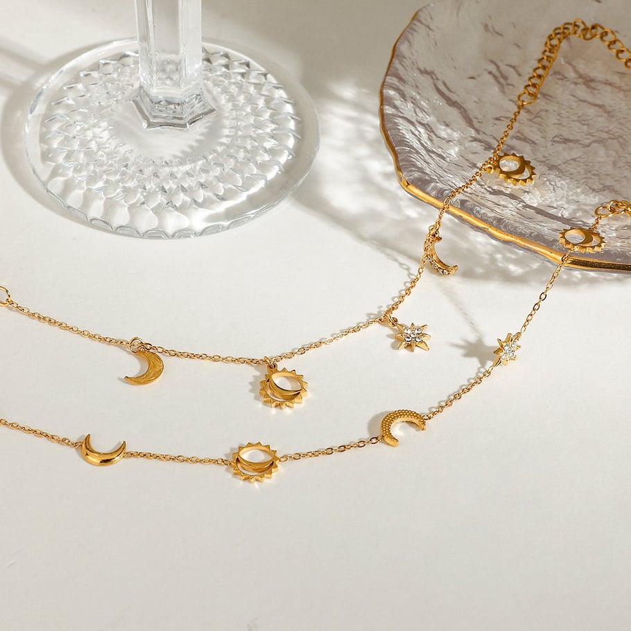 1 Piece Gold Color Stainless Steel Moon & Star Women's Charm Bracelets Picture5