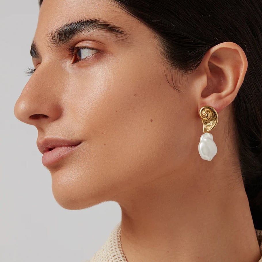 1 Pair Simple Series Retro Turtle Stainless Steel   Gold Color  Pearl Women's Drop Earrings Picture4