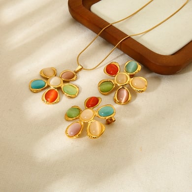 Stylish Colored Glass Flower Stainless Steel Women's Necklaces h5 Picture2