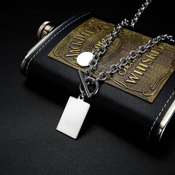 1 pezzo di collana con ciondolo rettangolare minimalista in acciaio inossidabile da uomo