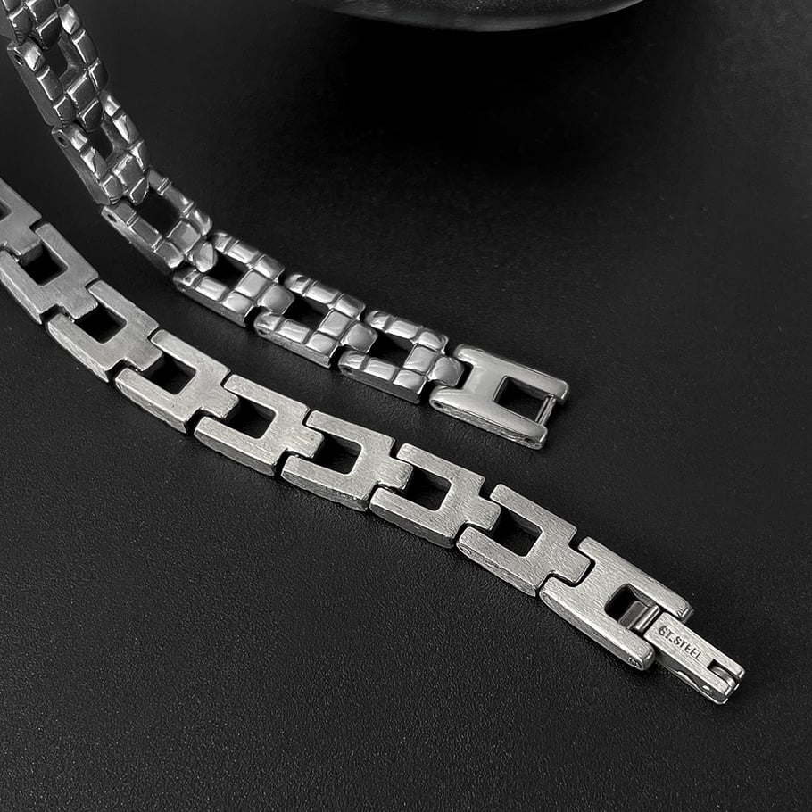 1 Piece Delicate Series Piercing Geometric Stainless Steel Men's Bracelets Picture6
