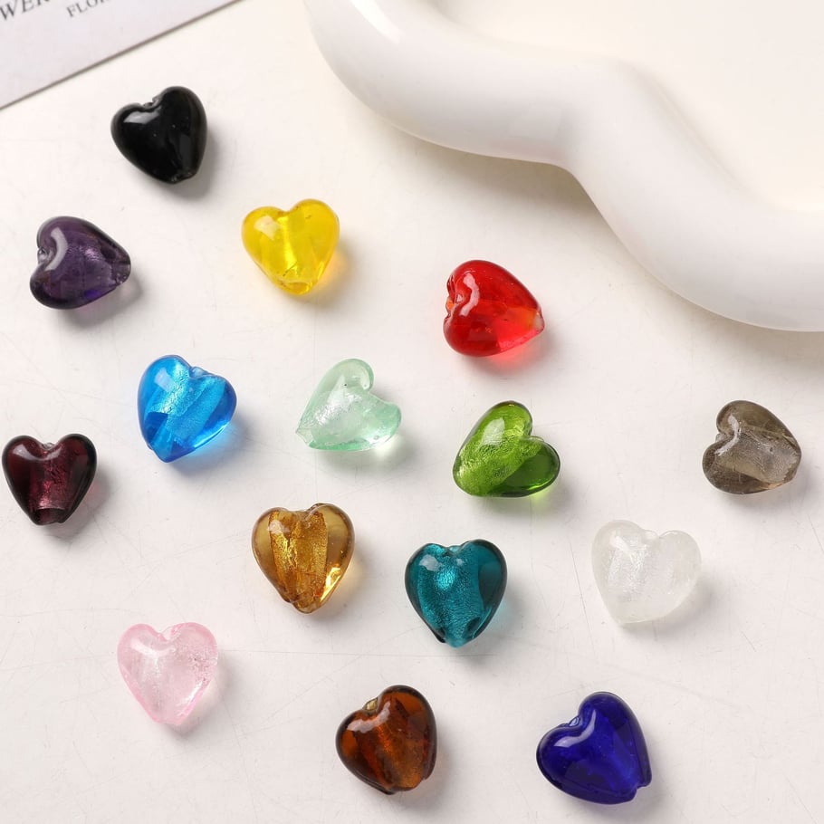 1 pièce de perles élégantes en verre en forme de cœur pour bijoux à faire soi-même Image3