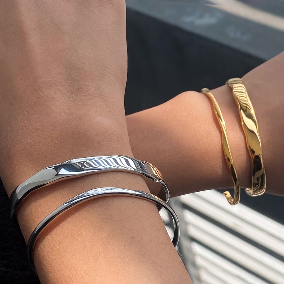 1 Piece Simple Solid Color Stainless Steel Women's Bangles Picture3