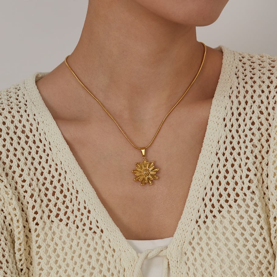 Collar con colgante de acero inoxidable retro de serie simple para mujer de 1 pieza Imagen4
