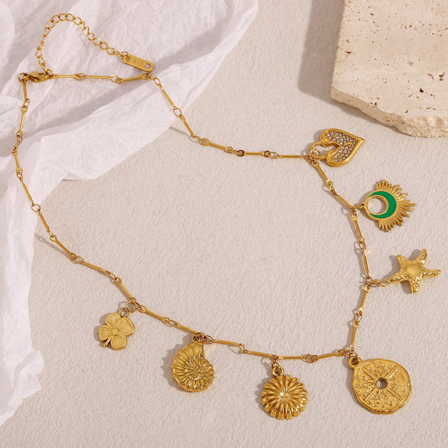 Retro Oceanic Women's Pendant Necklaces Picture3