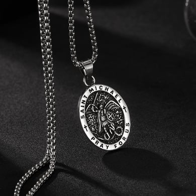 Classic Religious Oval Stainless Steel Men's Necklaces h5 Picture4