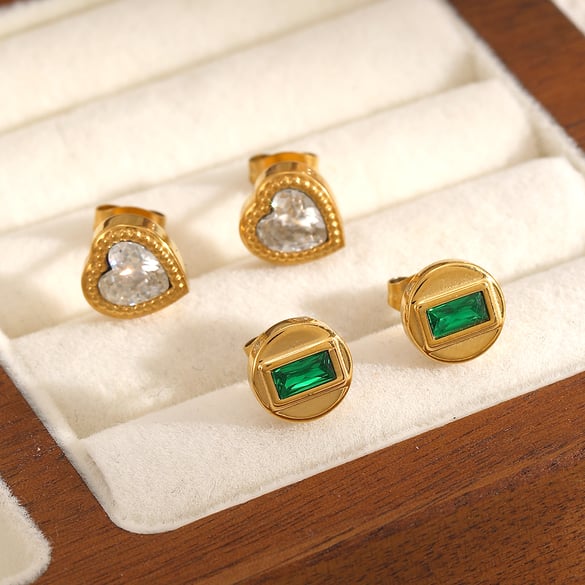 Orecchini a bottone in acciaio inossidabile color oro stile Ins 2