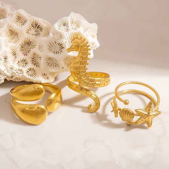 Anillo ajustable para mujer de acero inoxidable color dorado con diseño de tortuga de vacaciones de serie simple de 1 pieza
