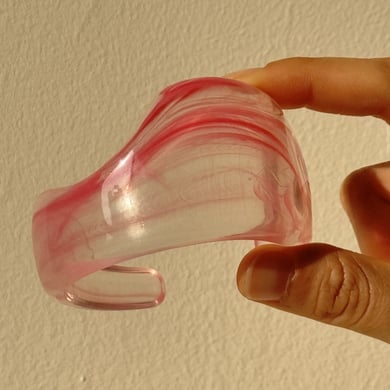 Braccialetti acrilici impilabili irregolari di alta qualità per le donne h5 Immagine3