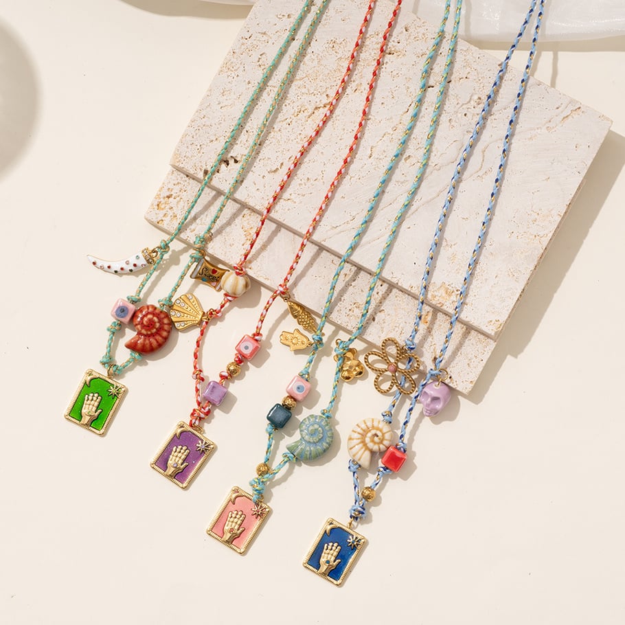 1 Piece Luxurious Series Classic Hand Tarot Stainless Steel Gold Color Women's Pendant Necklaces Picture6