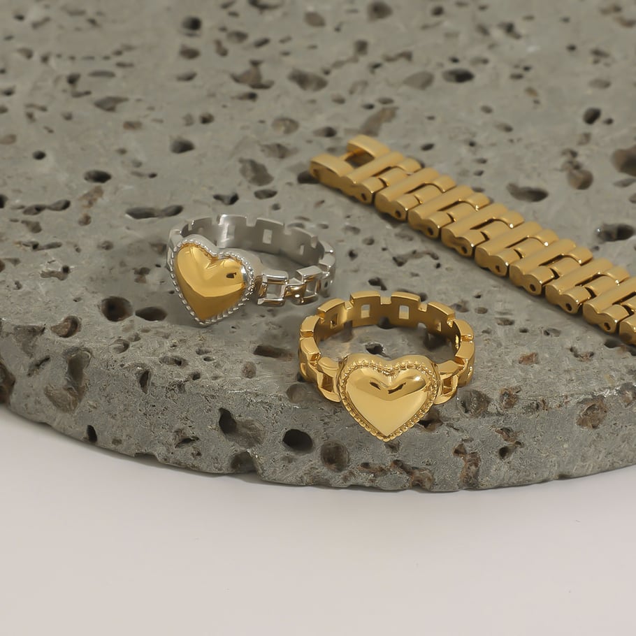 Retro Heart Stainless Steel Gold Color Women's Rings Picture7