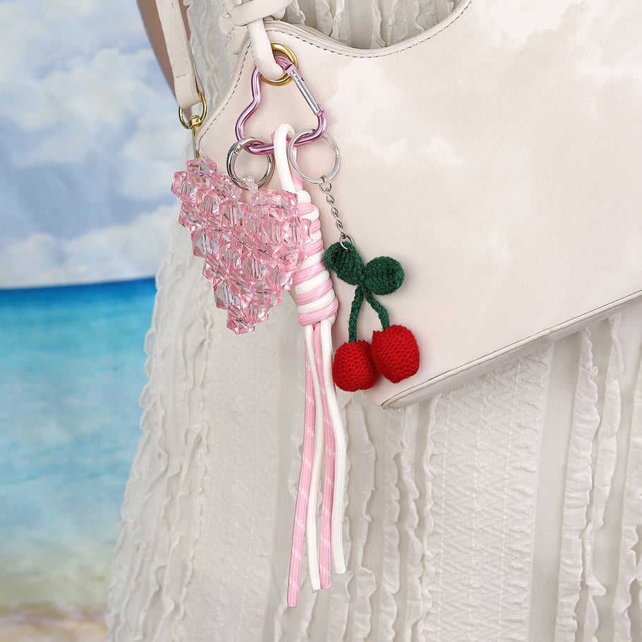 Sweet Beaded Heart Bag Charms Picture4