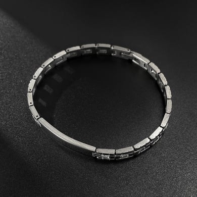 1 Piece Delicate Series Piercing Geometric Stainless Steel Men's Bracelets h5 Picture3