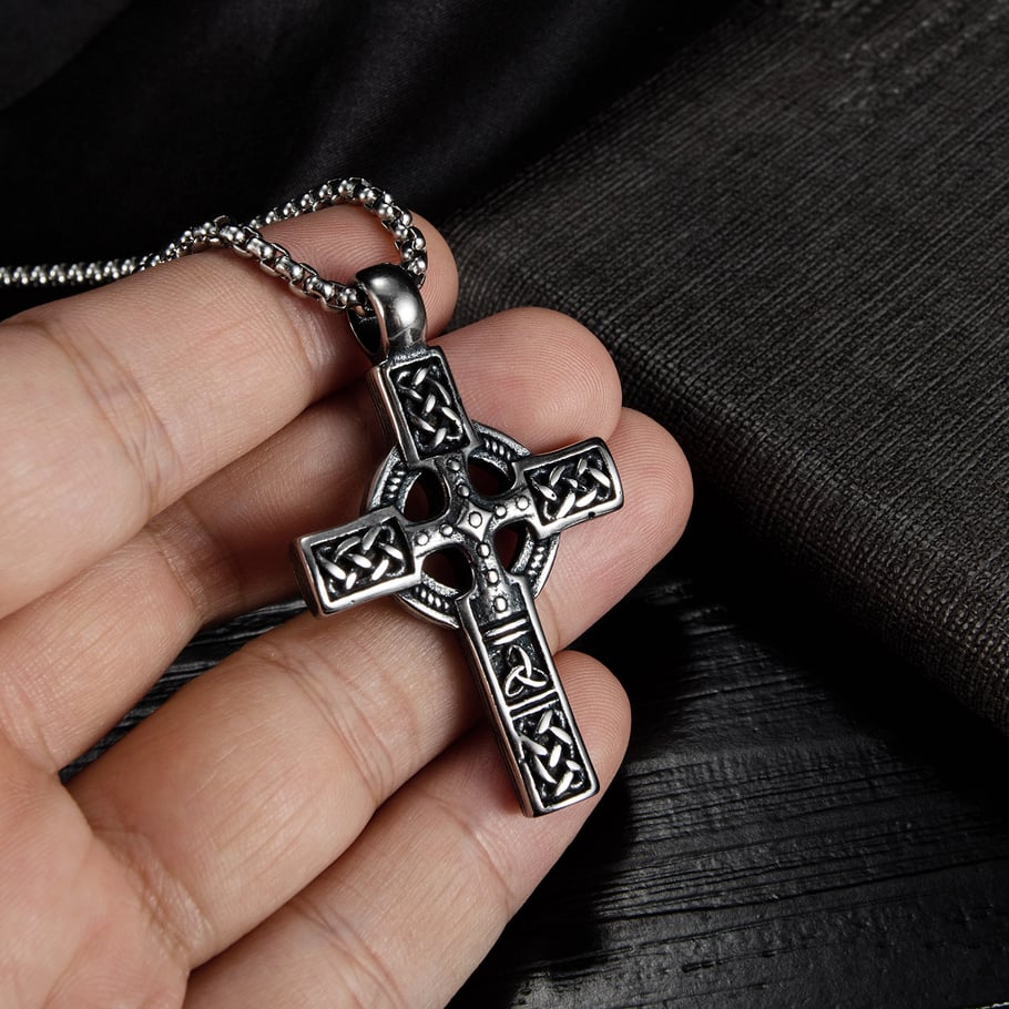 1 Piece Rock Cross Stainless Steel Men's Necklaces Picture4