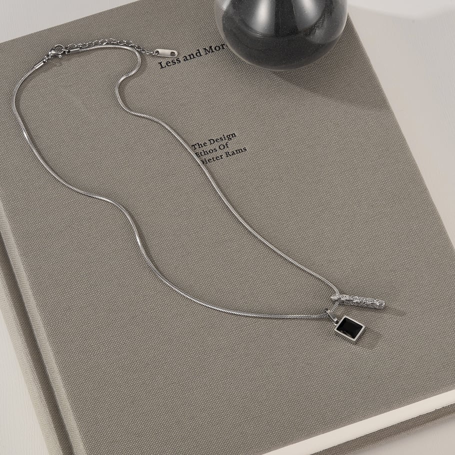 Minimalist Rectangular Stainless Steel Women's Pendant Necklaces Picture3