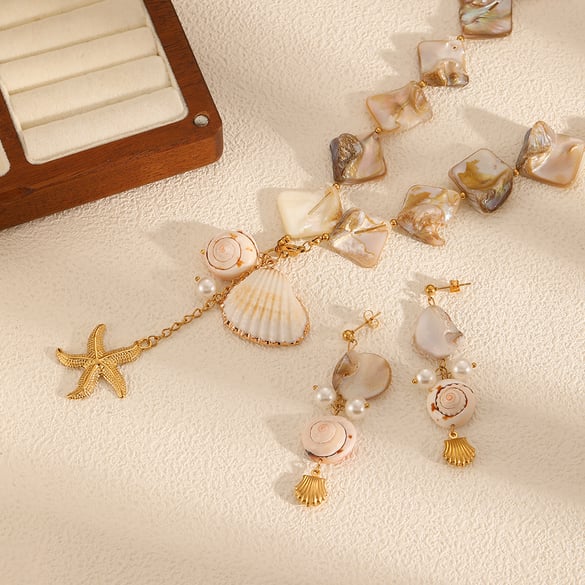 Set di orecchini in acciaio inossidabile color oro stile oceanico Ins 2