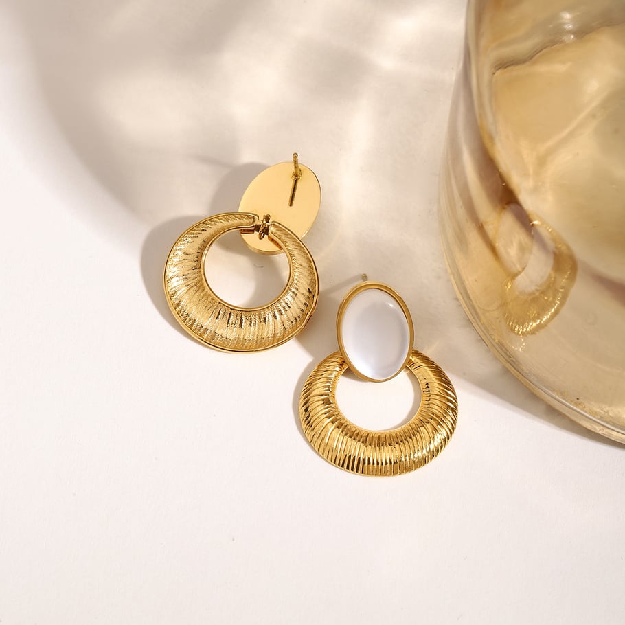 1 Pair Retro Stainless Steel Gold Color Women's Drop Earrings Picture4