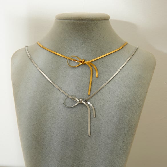Simple Sophisticated Bow Shaped Gold Colored Stainless Steel Women's Necklaces 2