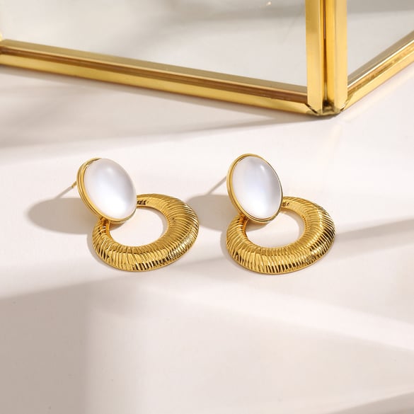 1 paio di orecchini pendenti da donna in acciaio inossidabile color oro con pietre artificiali geometriche retrò, serie semplice