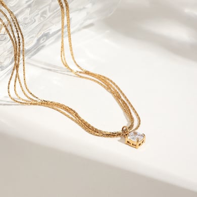 Schlichte mehrlagige Halsketten mit Anhänger aus goldfarbenem Edelstahl h5 Bild4