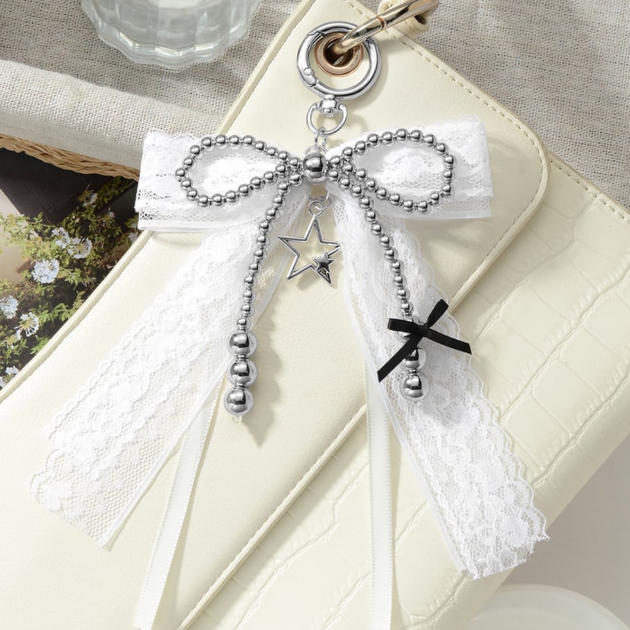 Taschenanhänger mit Perlen und Schleife Bild3