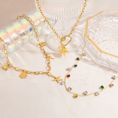 Light Luxury Simple Gem - inlaid Gold - colored Stainless Steel Necklace for Women h5 Picture2