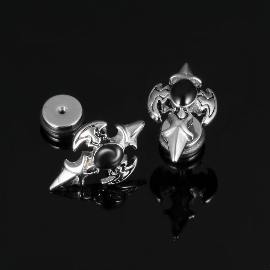 Intricate Geometric Stainless Steel Men's Stud Earrings Picture4