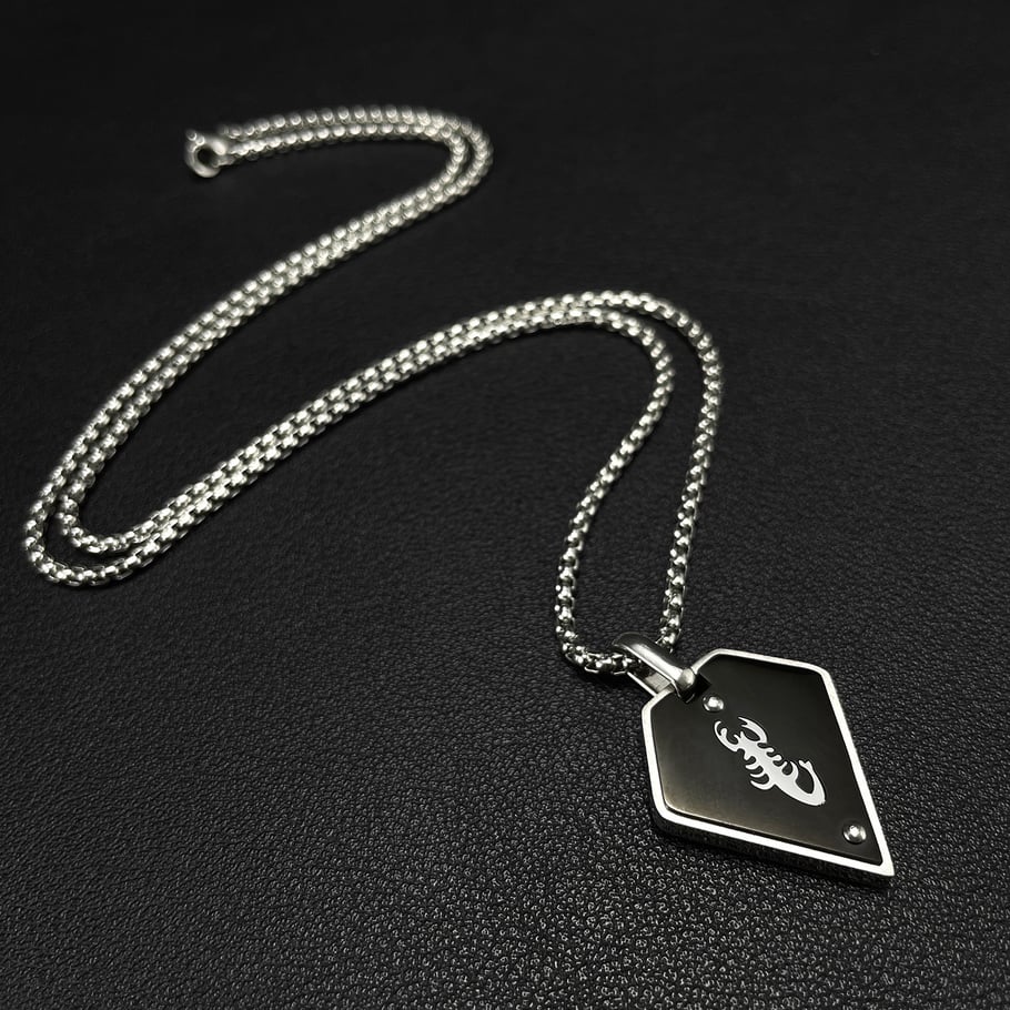 1 Piece Scorpion Pattern Stainless Steel Men's Pendant Necklaces Picture3