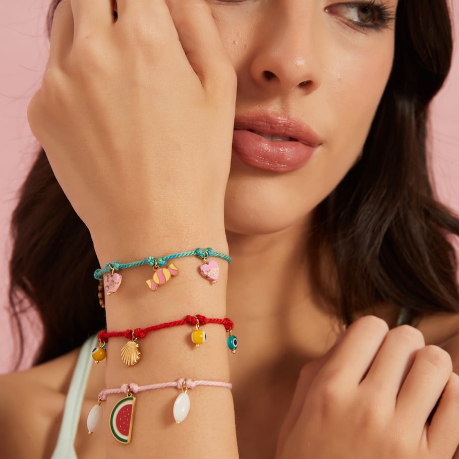 Pulseras con dijes de frutas naturales de algodón y acero inoxidable color dorado para mujer Imagen3
