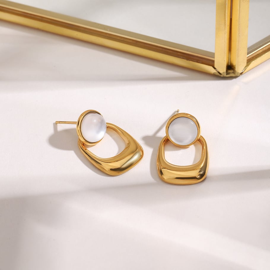 1 Pair Retro Stainless Steel Gold Color Women's Drop Earrings Picture3