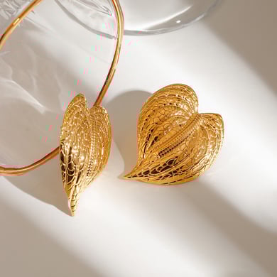 Retro Heart Stainless Steel Gold Color Stud Earrings h5 Picture6