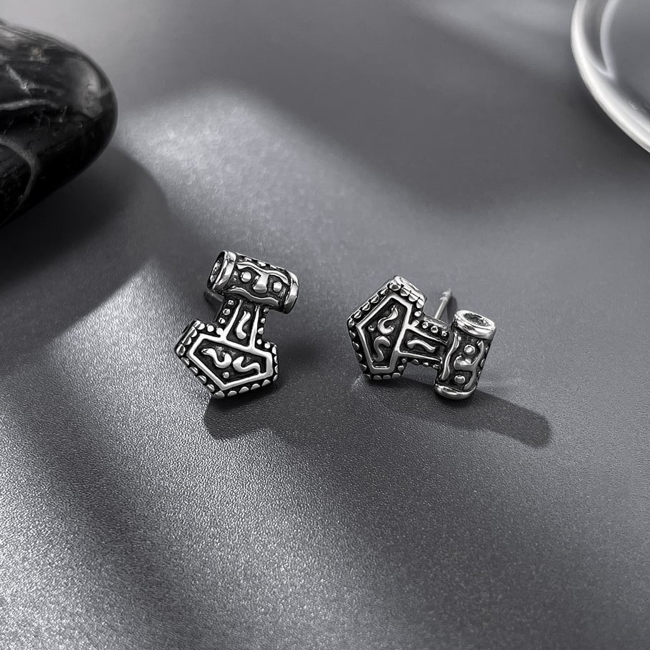 1 Pair Retro Geometric Stainless Steel Men's Earrings Picture2