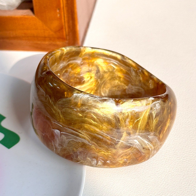 Hochwertiges braunes, breites, gemischtes, rundes, geometrisches Damenarmband Bild4