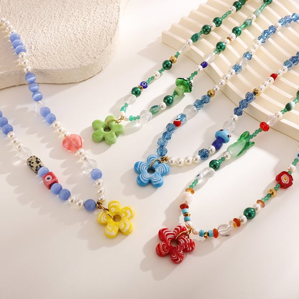 1 Piece Vacation Flower Glass Women's Beaded Necklaces 2