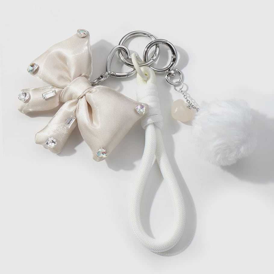 Taschenanhänger mit Puffschleife und Knoten 
