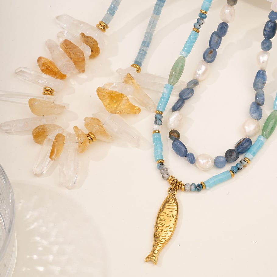 1 Piece Ocean Series Vacation Fish Irregular Crystal Gold Color Natural Stone Women's Beaded Necklaces Picture4