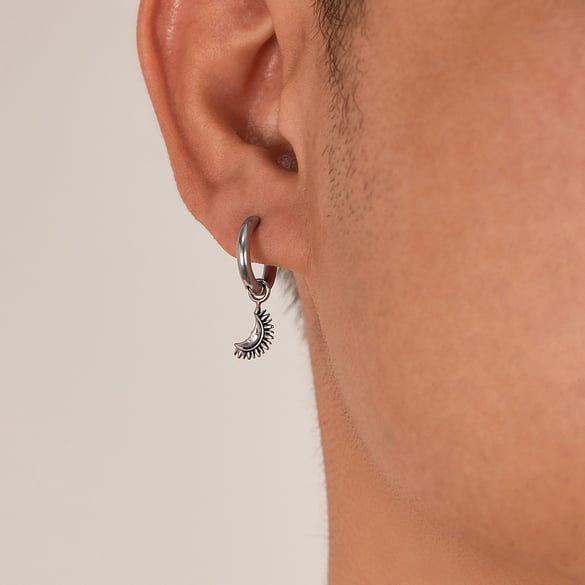 Retro Wings Shape Stainless Steel Men's Stud Earrings 2