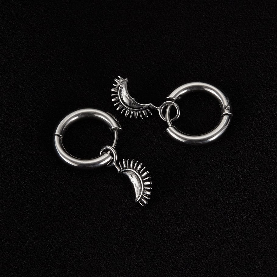 Retro Wings Shape Stainless Steel Men's Stud Earrings h5Picture4