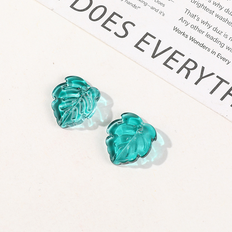 1 Piece Vivid Leaf Glass DIY Jewelry Beads 