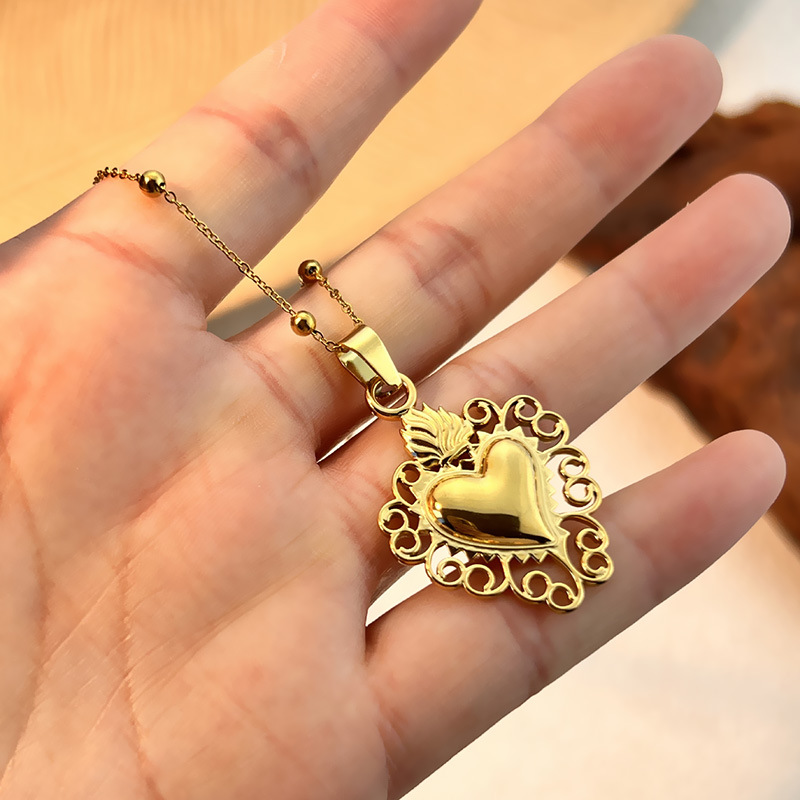 Heart Stainless Steel Gold Color Pendant Necklaces 